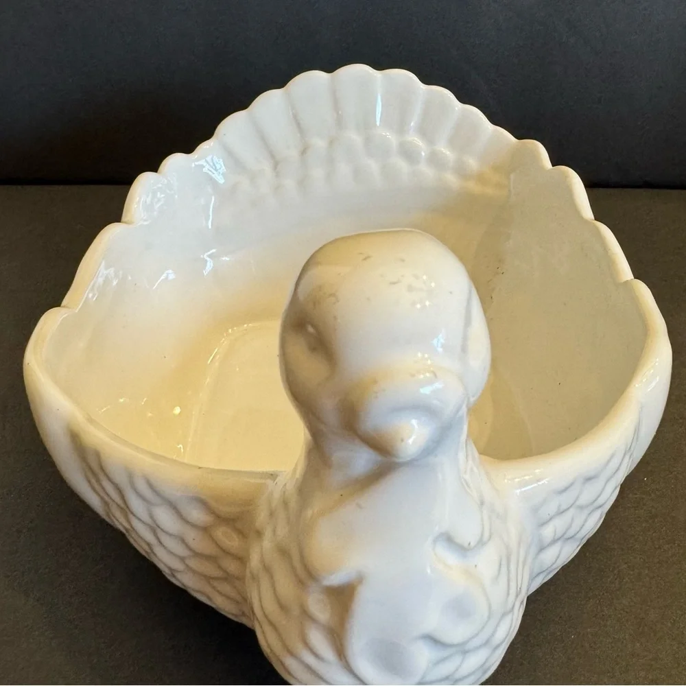 Williams Sonoma White Ceramic Turkey Bowl Dish Boat Thanksgiving Serveware Decor